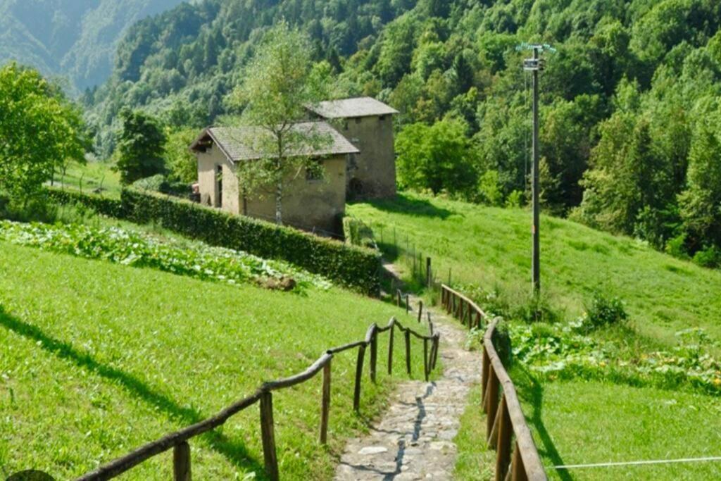 Appartamento Panoramico Casa Gerro Averara Kültér fotó